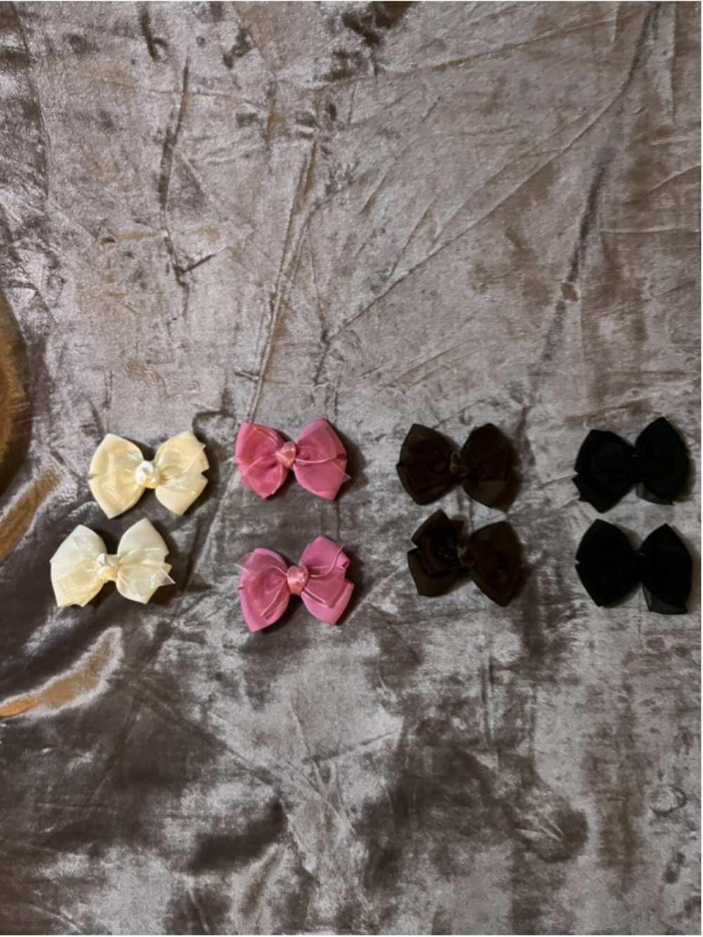 Baby bows- use clip alone or on headband! Selling lot of 8/ 4 different colors